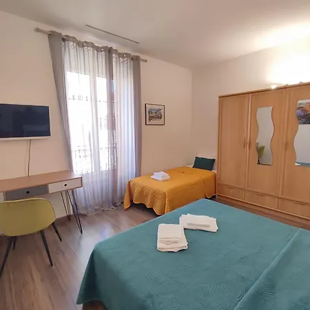 T3 De 140m2 Pour 7 Pers- Extra Centre - A 5 Min A Pied Des Plages - Classe 5 Etoiles - Casa Di Artisti *