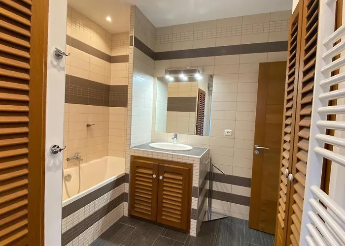 T3 De 140m2 Pour 7 Pers- Extra Centre - A 5 Min A Pied Des Plages - Classe 5 Etoiles - Casa Di Artisti Apartment